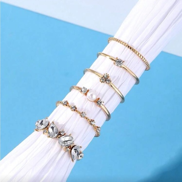 Gold ring set - Picture 2 of 2